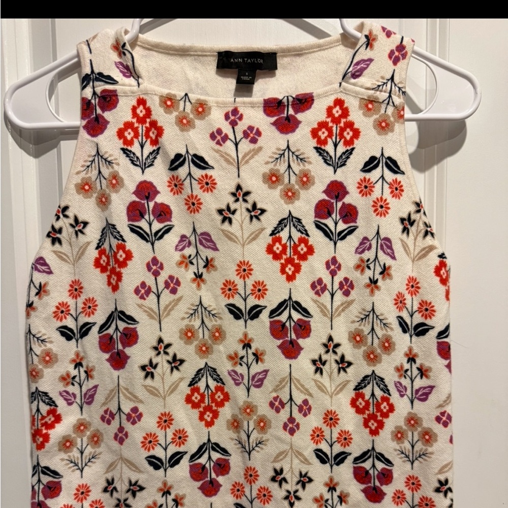Ann Taylor tank top with Red and Purple Floral Pattern